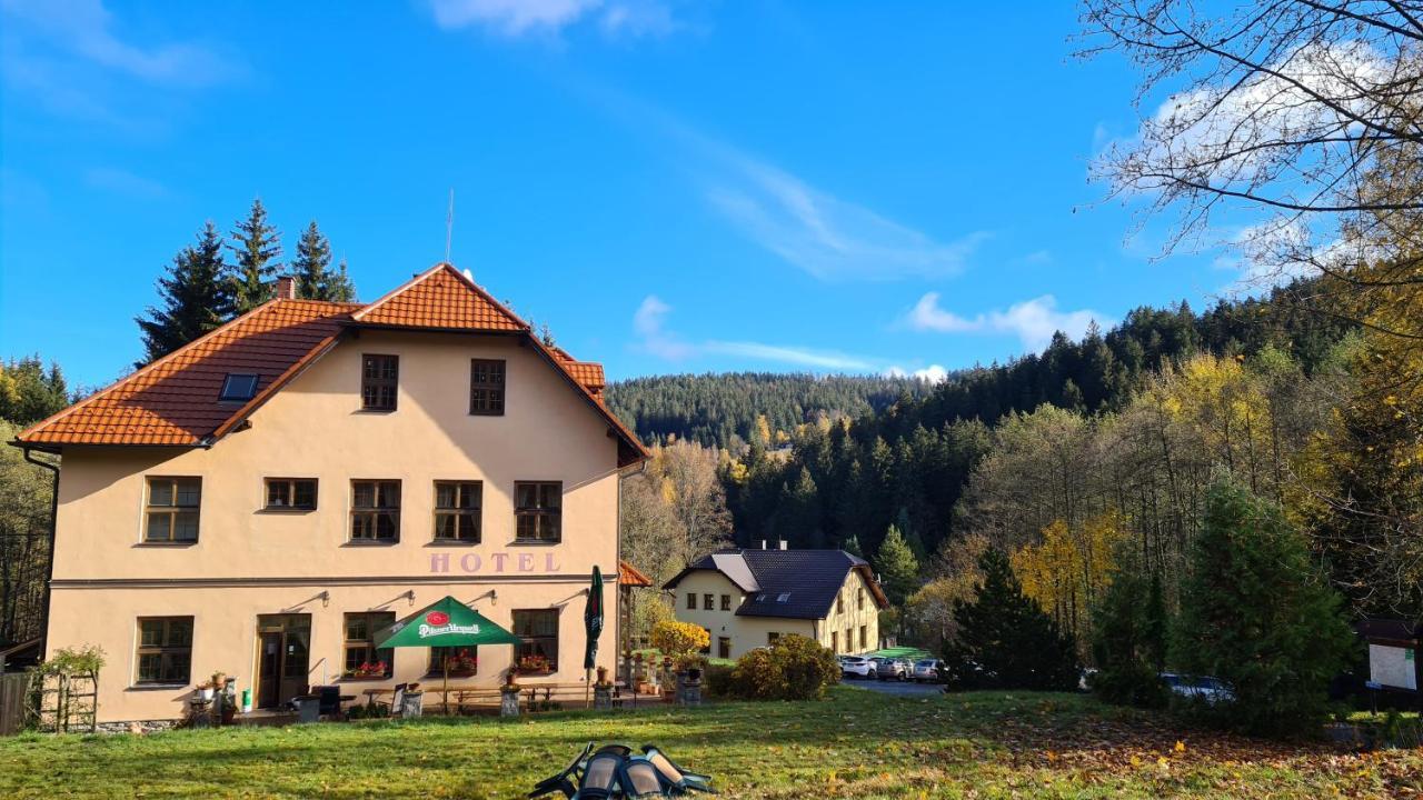 Horske Ubytovani Kralovsky Dvur Na Bilem Potoce Hamry  Exterior foto
