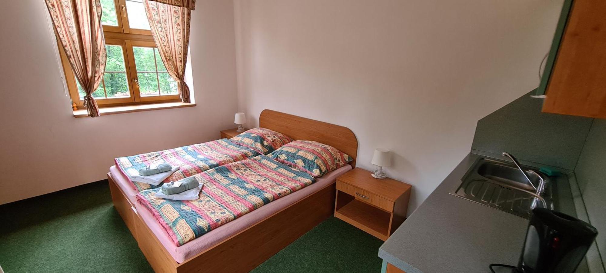 Horske Ubytovani Kralovsky Dvur Na Bilem Potoce Hamry  Zimmer foto