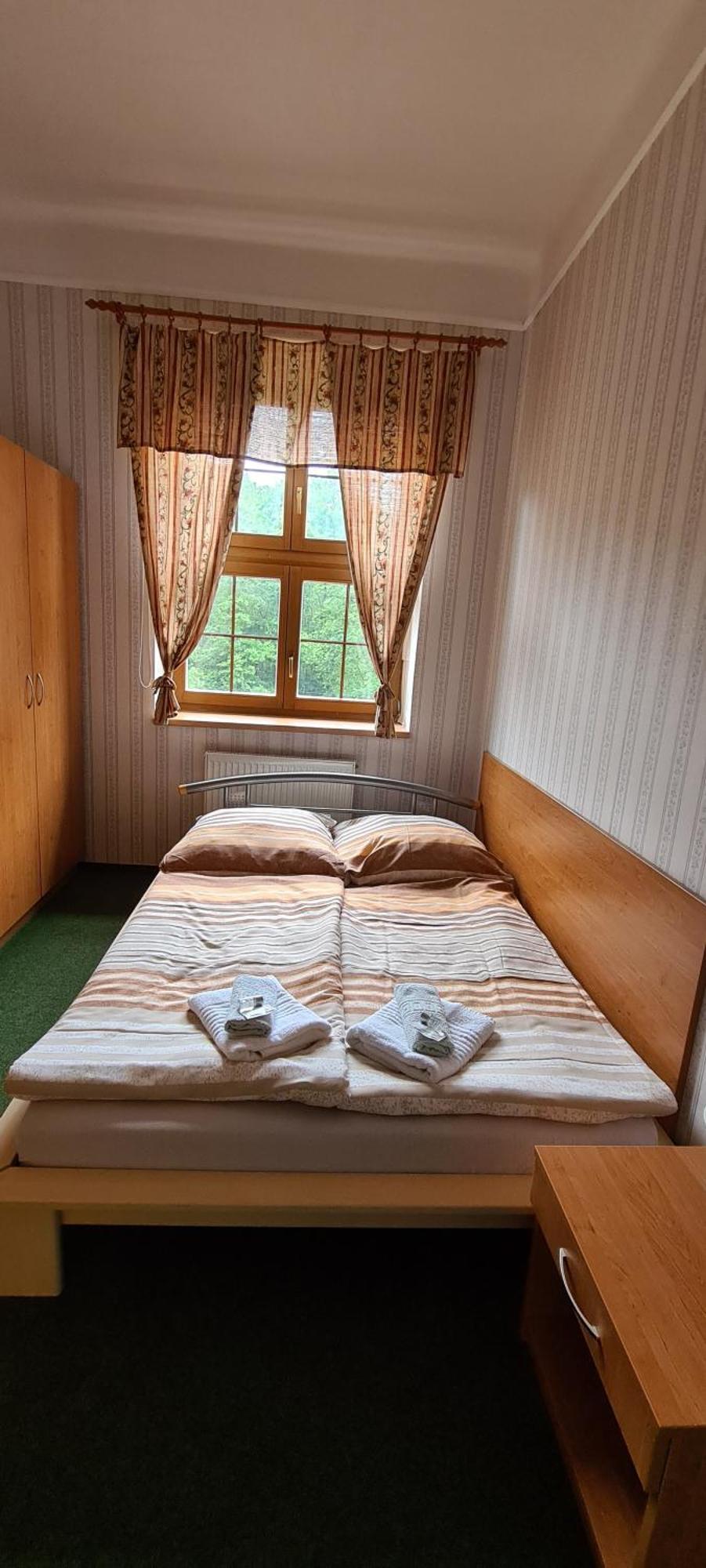 Horske Ubytovani Kralovsky Dvur Na Bilem Potoce Hamry  Zimmer foto